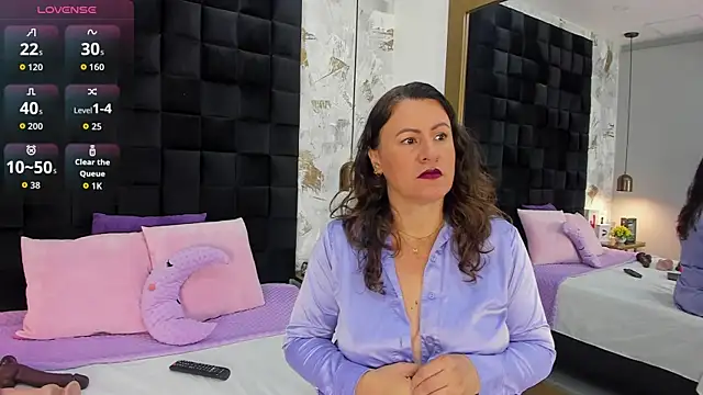 CharlotteG  online show from 06-29-26, 02:39