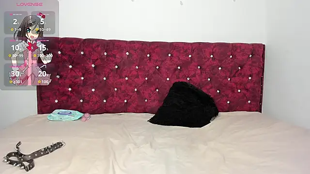 spicy kirie  online show from 07-10-26, 12:27