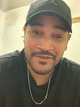 wandinho13 online show from 06-17-26, 01:21