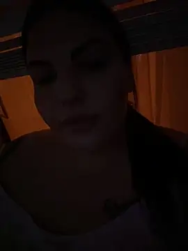 AngelinaMina online show from 06-17-26, 07:35
