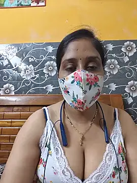 Garimaa Cherry online show from 07-25-26, 07:20