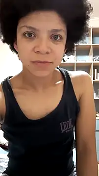 Snapshot of Sasha99- chatting on 06-18-26, 07:19 Sasha99- online show from 06-18-26, 07:19