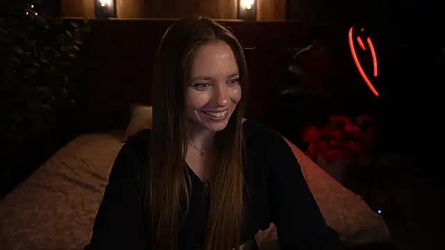 MagneticQueen online show from 06-19-26, 04:13