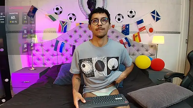 Twunk miguel online show from 06-25-26, 12:21