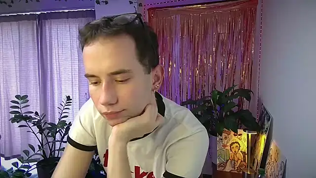 Angel V  online show from 06-19-26, 02:12