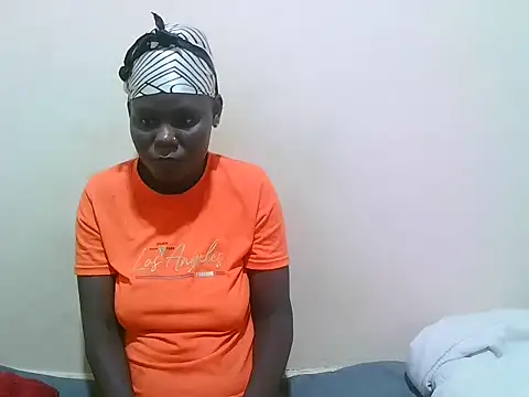 bianca love2 online show from 07-06-26, 10:44