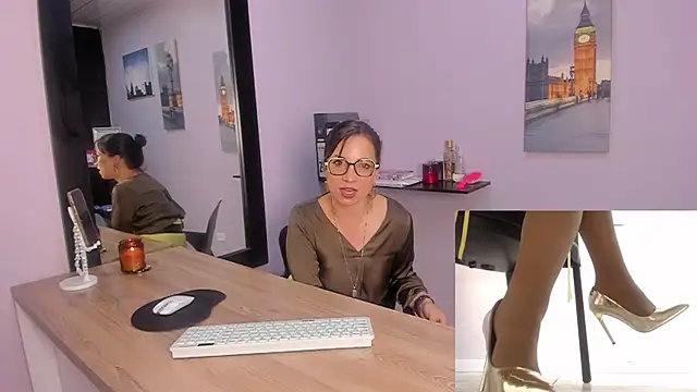 Greta Borbon  online show from 07-16-26, 12:13