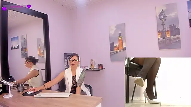 Greta Borbon  online show from 07-17-26, 12:02