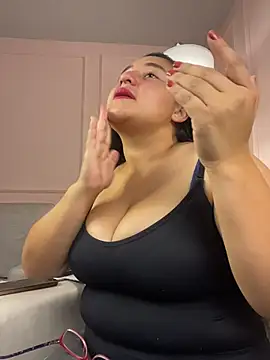 LuisAny online show from 07-25-26, 03:36