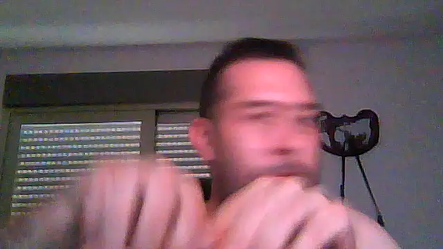 Snapshot of SirFrankonde chatting on 07-25-26, 03:07 SirFrankonde online show from 07-25-26, 03:07