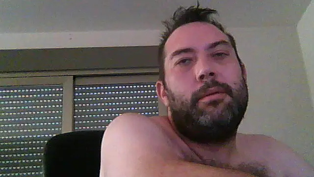 Snapshot of SirFrankonde chatting on 08-03-26, 12:22 SirFrankonde online show from 08-03-26, 12:22