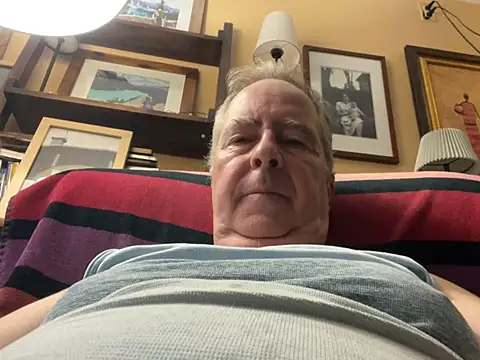 Snapshot of andre1936 chatting on 07-21-26, 05:47 andre1936 online show from 07-21-26, 05:47