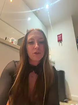 Snapshot of Coleyy_xx chatting on 06-22-26, 07:44 Coleyy xx online show from 06-22-26, 07:44