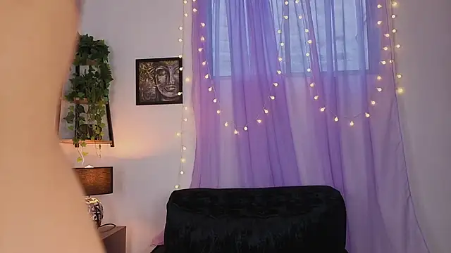 kyliesweet26 online show from 06-21-26, 08:03