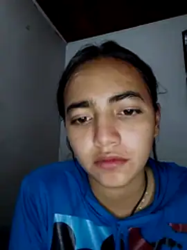 Julia valentina online show from 07-26-26, 02:40