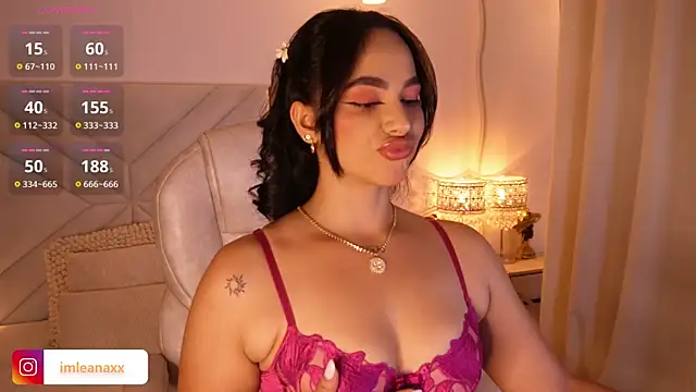 Snapshot of imLeanna_ chatting on 07-31-26, 10:07 imLeanna online show from 07-31-26, 10:07