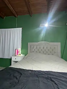 Snapshot of selina-sky chatting on 06-28-26, 08:59 selina-sky online show from 06-28-26, 08:59