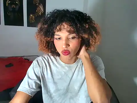 Elianisbigcock online show from 06-26-26, 04:07