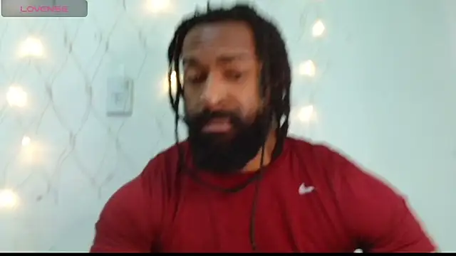 Snapshot of blackmusclesxx chatting on 06-18-26, 04:11 blackmusclesxx online show from 06-18-26, 04:11
