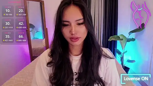 Bell PepperHot online show from 07-27-26, 02:07