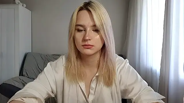 BloomMoon online show from 07-05-26, 12:56