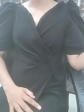 sushmita0 online show from 06-30-26, 03:34