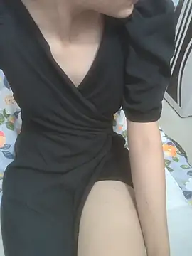 sushmita0 online show from 06-25-26, 03:06