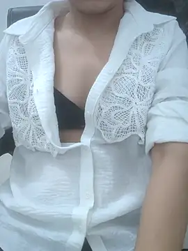 sushmita0 online show from 07-07-26, 02:53