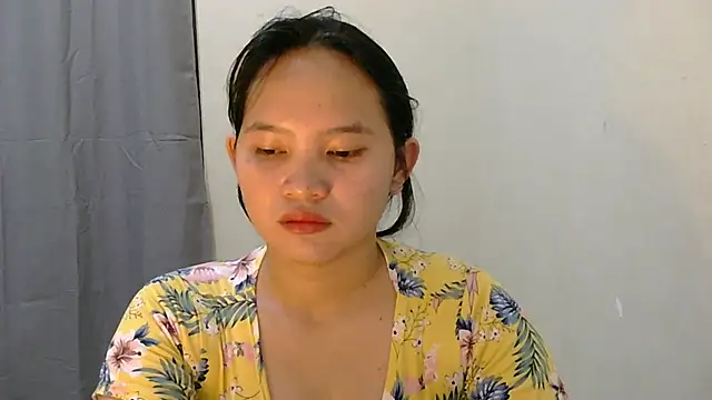 Fhwilloughbyxx online show from 06-30-26, 09:53
