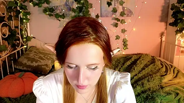 Snapshot of Eva_Bellea chatting on 07-10-26, 01:33 Eva Bellea online show from 07-10-26, 01:33