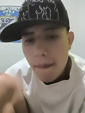 Snapshot of Thiagoo_Vega chatting on 07-29-26, 11:15 Thiagoo Vega online show from 07-29-26, 11:15