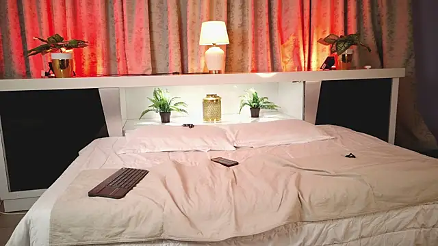 Alittlepieceofheaven online show from 07-22-26, 04:53