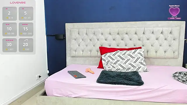Snapshot of celeste__sweet chatting on 07-18-26, 12:25 celeste sweet online show from 07-18-26, 12:25