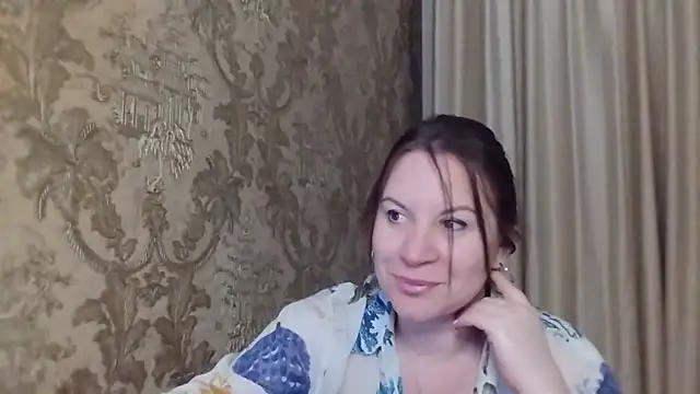 Lauralison online show from 07-24-26, 08:38