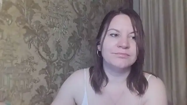 Lauralison online show from 07-27-26, 09:11