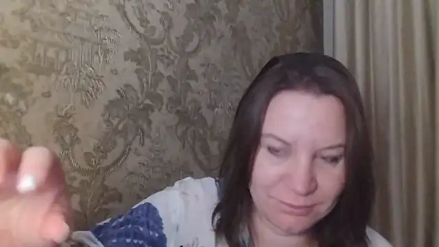 Lauralison online show from 07-07-26, 08:23
