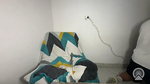 RobinAndAce14 online show from 06-19-26, 04:57