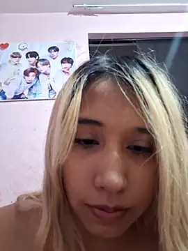 Honeycitabomnita online show from 06-23-26, 03:37