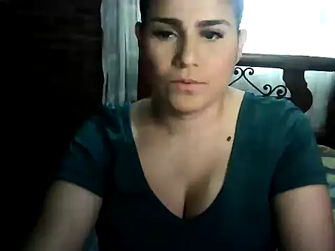 CarolinaMoretti online show from 07-18-26, 10:51