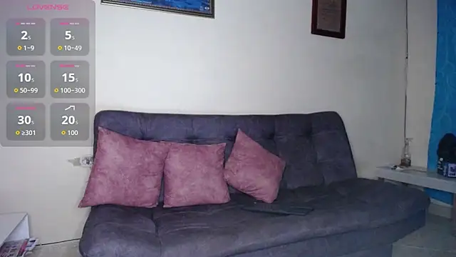  saray m online show from 11-17-25, 01:53