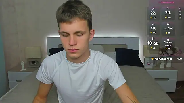 m0neyken online show from 07-24-26, 03:24