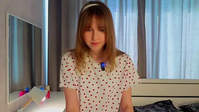 SunnySikarskie online show from 07-08-26, 04:13