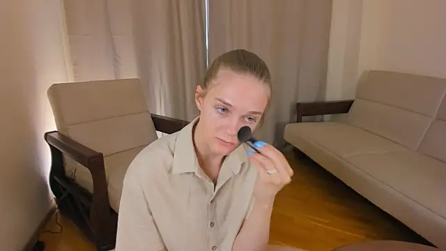 FemMantis online show from 06-26-26, 07:14
