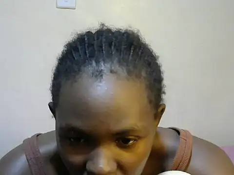 Snapshot of shypretty chatting on 07-17-26, 05:26 shypretty online show from 07-17-26, 05:26