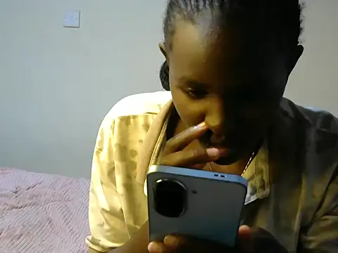 Snapshot of shypretty chatting on 06-20-26, 05:29 shypretty online show from 06-20-26, 05:29