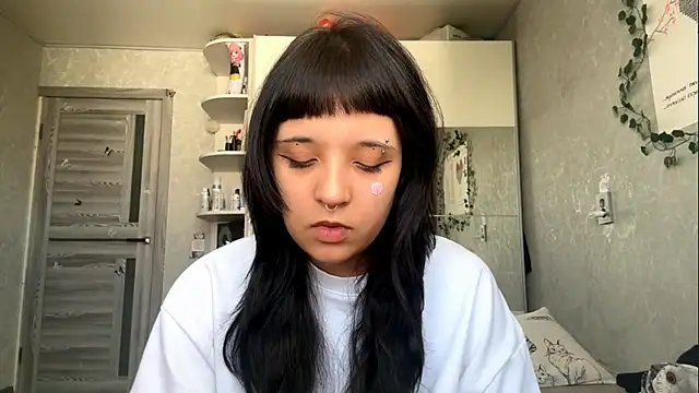 K1ttz1 cutie online show from 06-20-26, 11:26