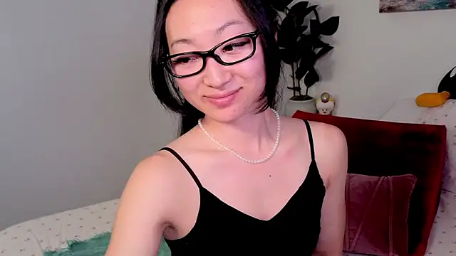 MySweetSofie online show from 11-20-25, 01:17
