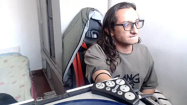 Latintemptation26 online show from 06-19-26, 09:31