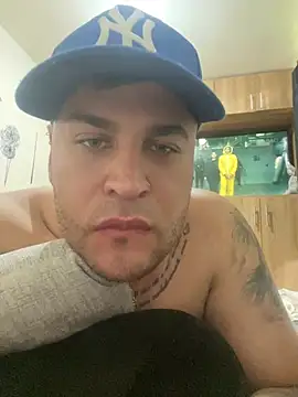 fuegolatinorojas online show from 06-19-26, 10:15