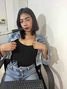 cherry skinnyy  online show from 08-04-26, 03:00